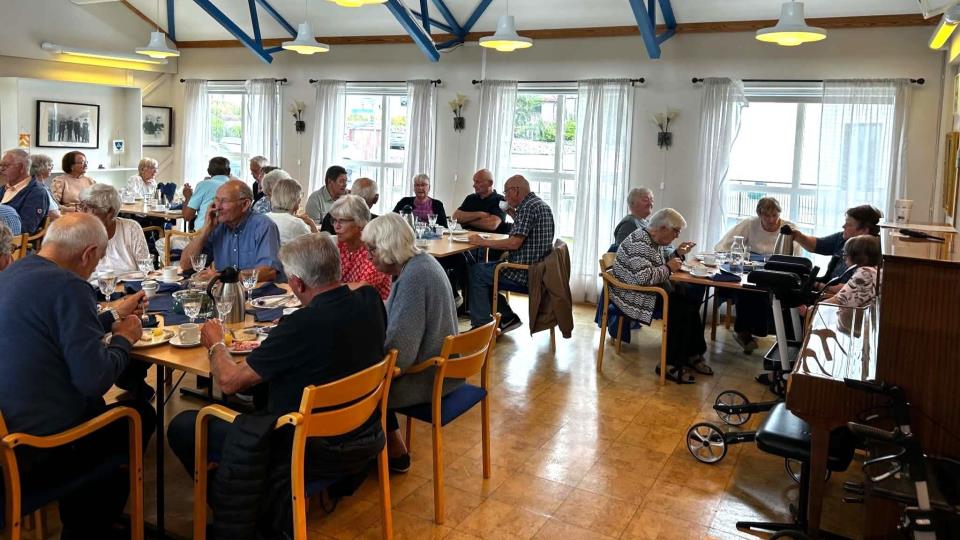Lenkje til artikkel: Godt besøkt sildabord