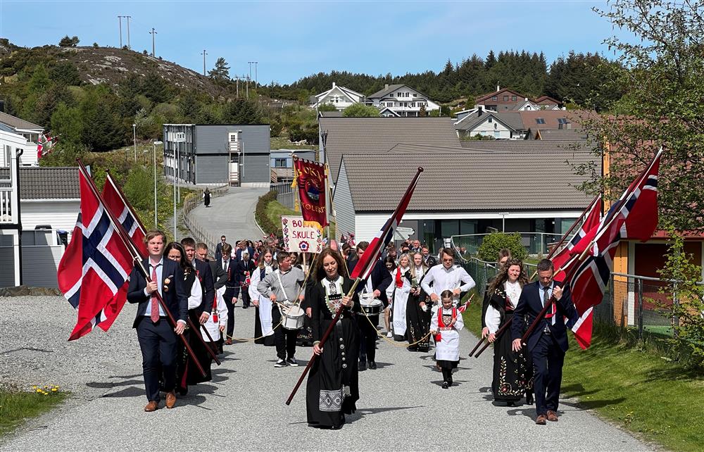 Frå 17. mai 2022 - Klikk for stort bilete