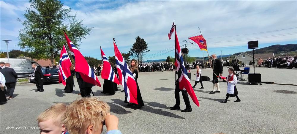 Frå 17. mai 2022 - Klikk for stort bilete